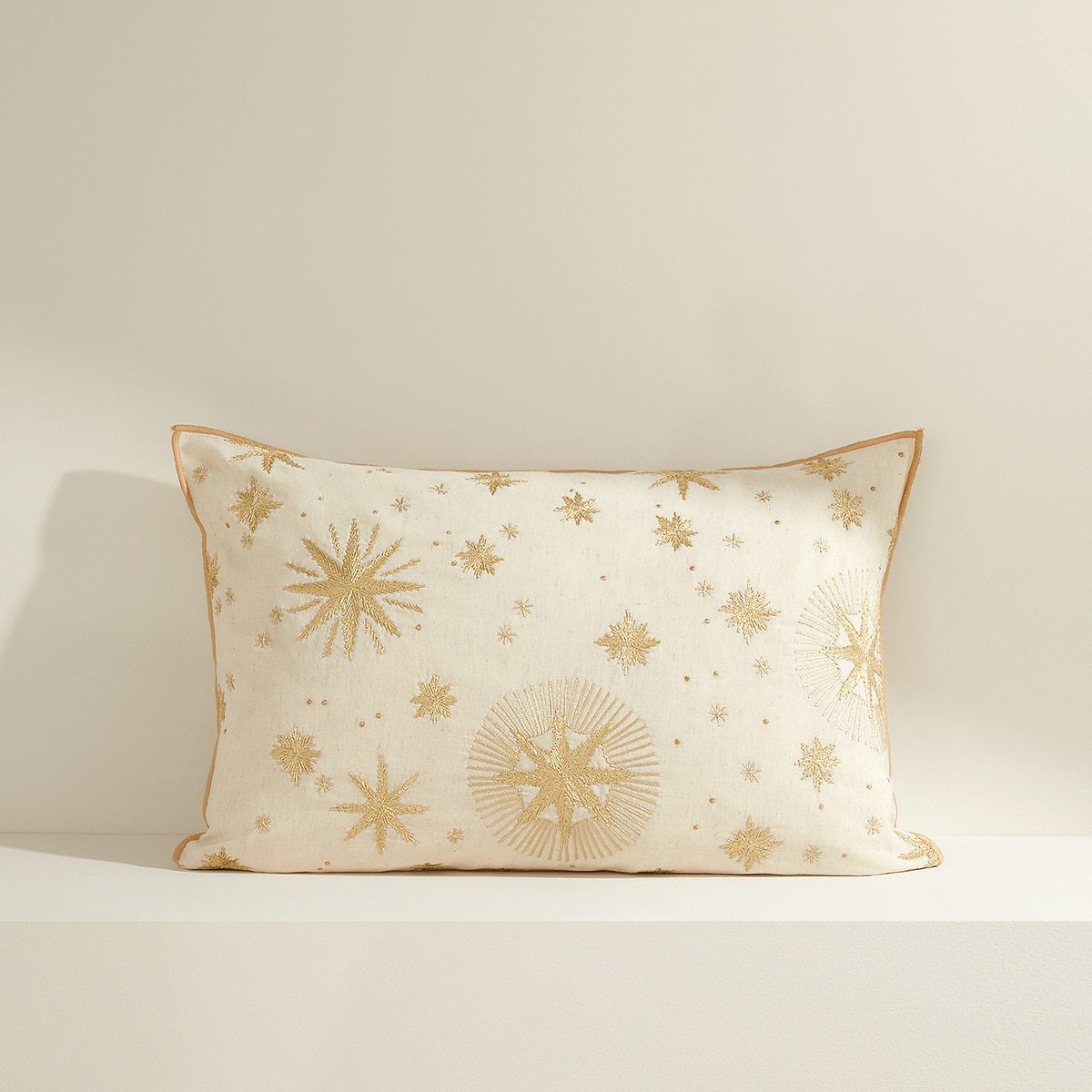 Coussin décoratif rectangulaire Lyra