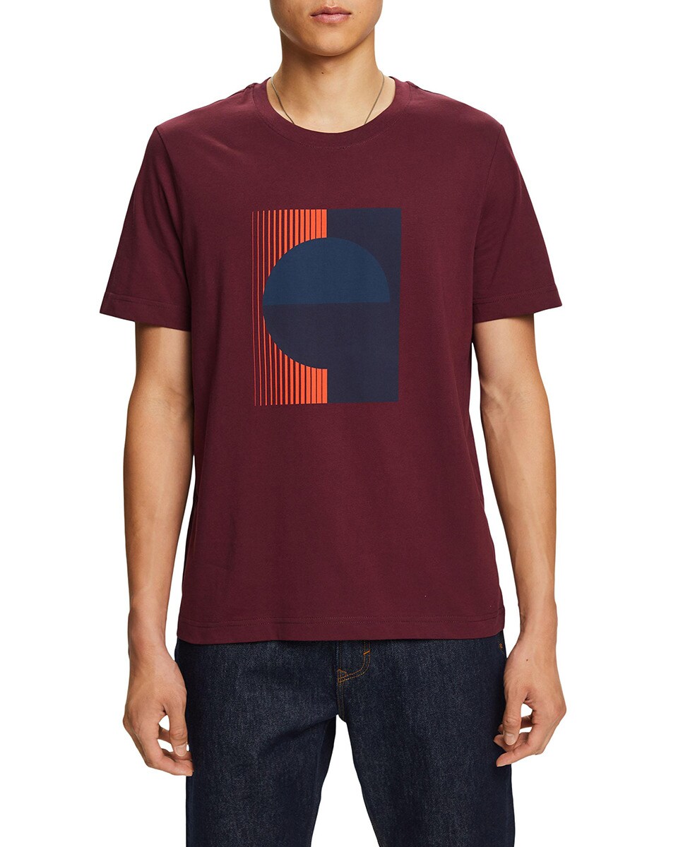 Tshirt avec chiffre imprimé