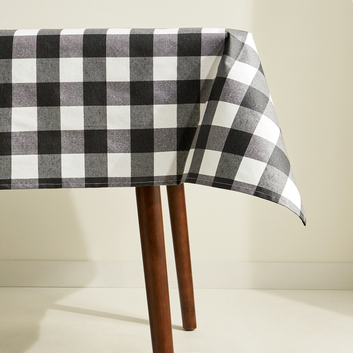 Toalha de Mesa Antimanchas Vichy Resinada Preto-3