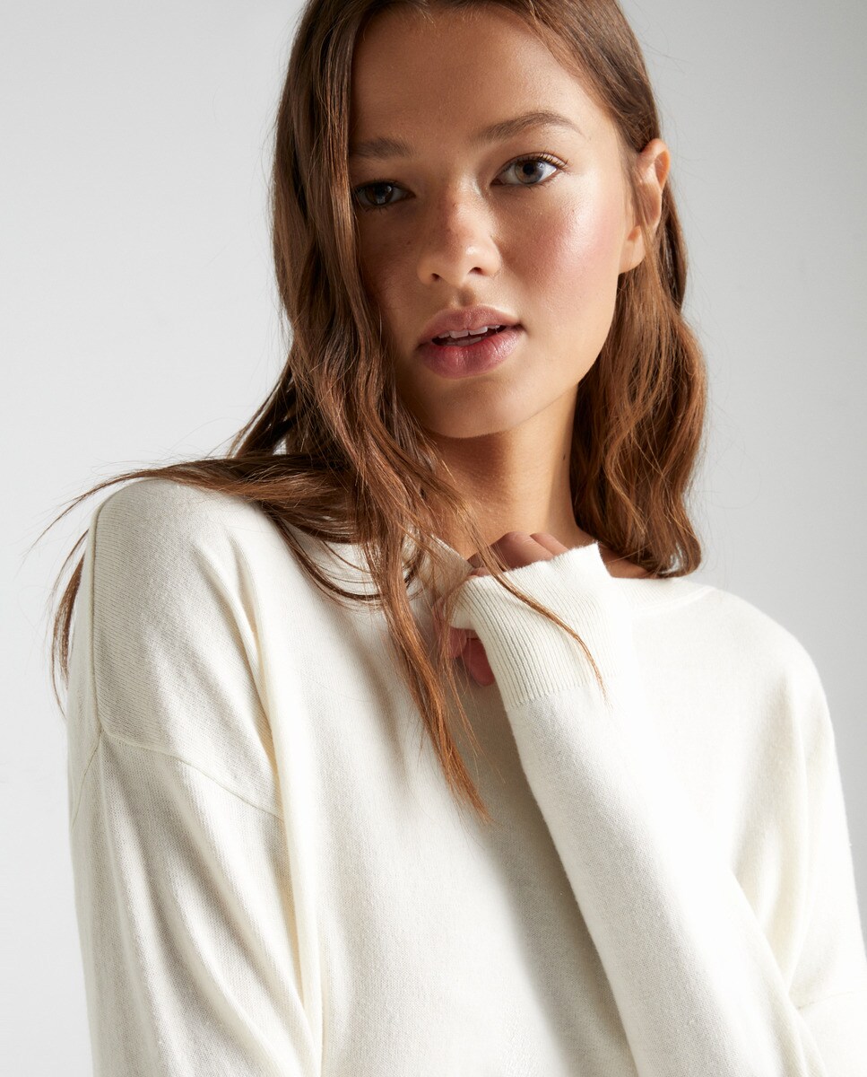 Pull basique en maille à encolure ronde