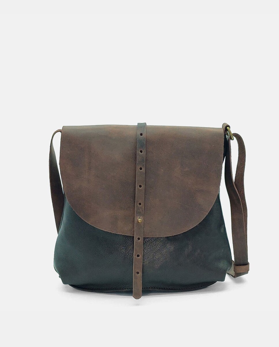 Petit sac à bandoulière foncé à rabat