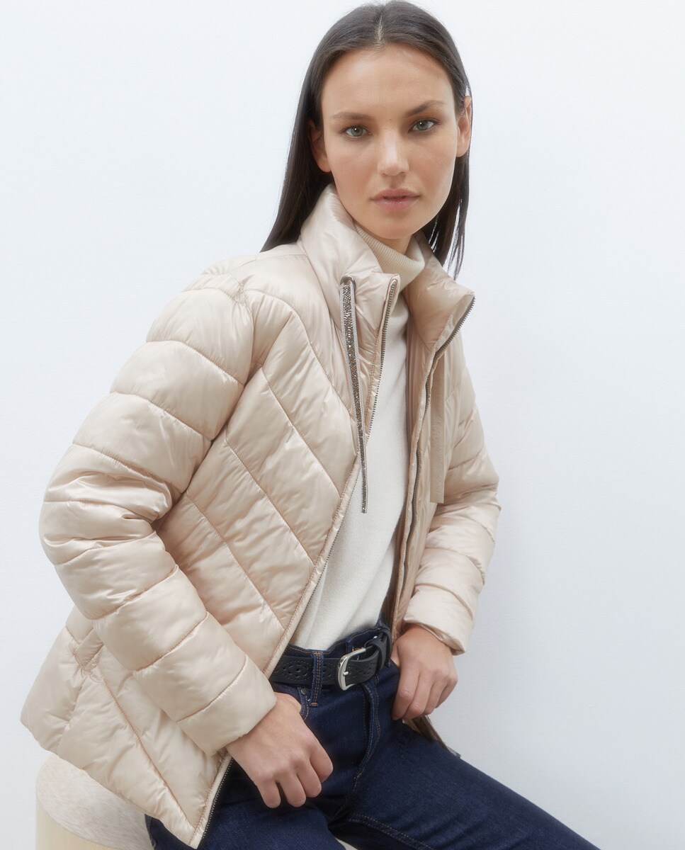 Parka matelassée avec bijou