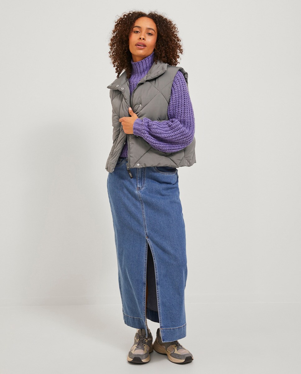 Veste courte matelassée sans manche