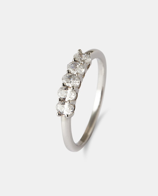 Imagen 0 de Anillo de oro y diamantes