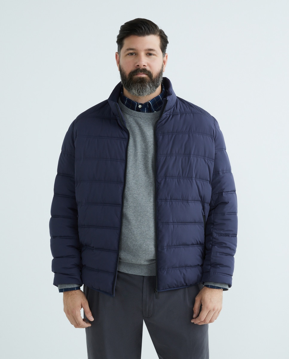 Blouson matelassé à col cheminée .