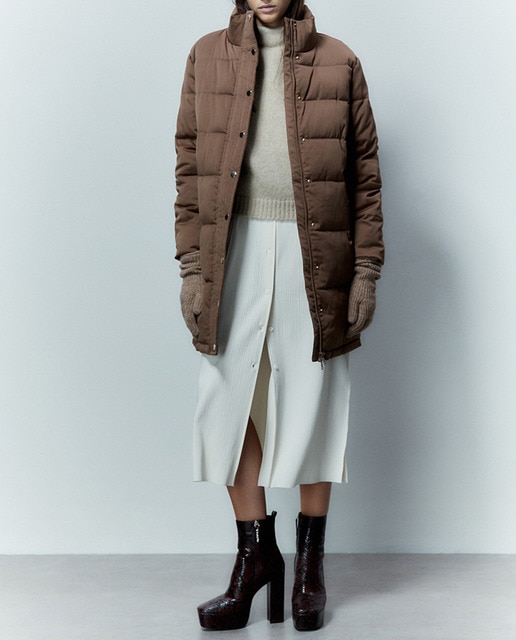 Imagen 0 de Abrigo acolchado de mujer básico