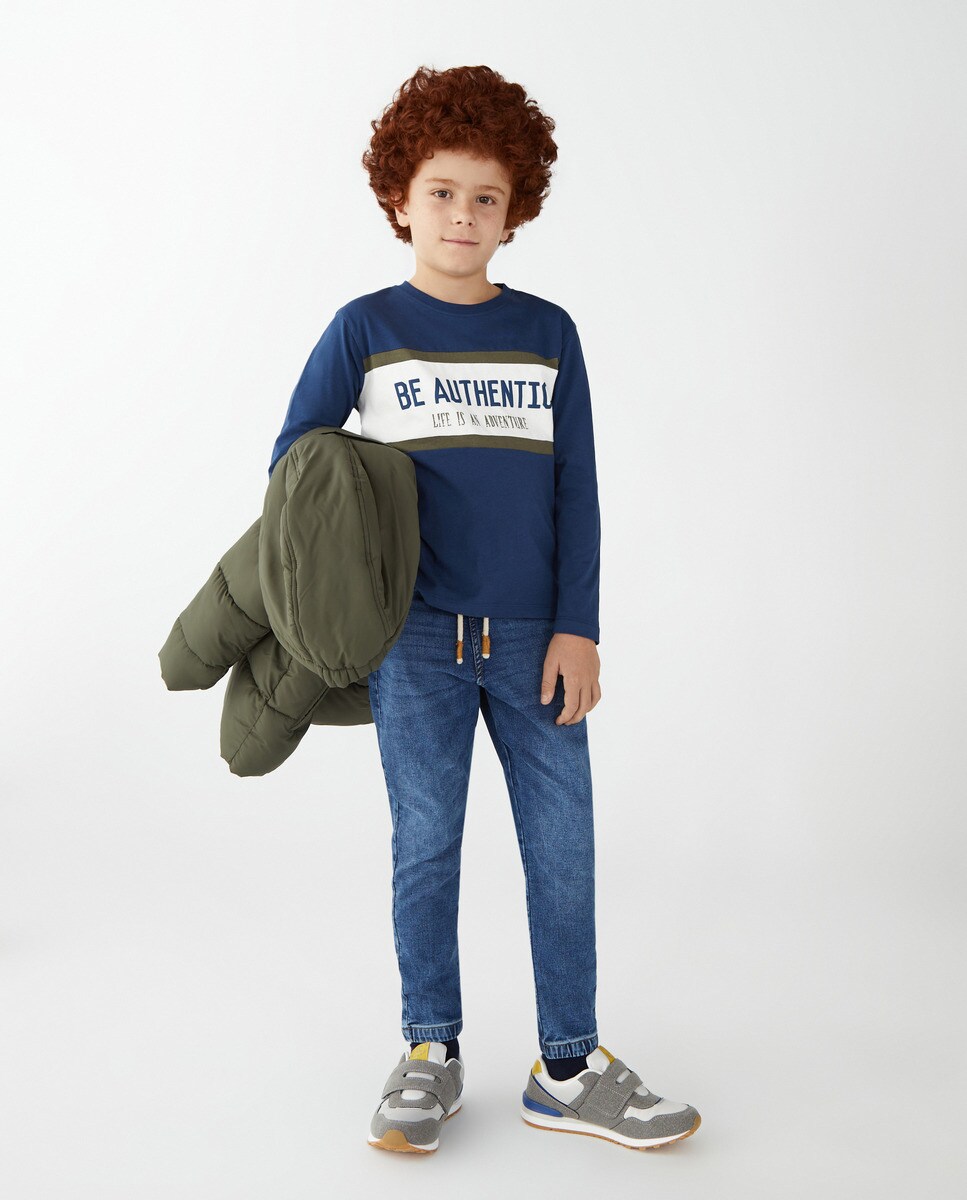 Tshirt à manches longues, avec imprimé authentique