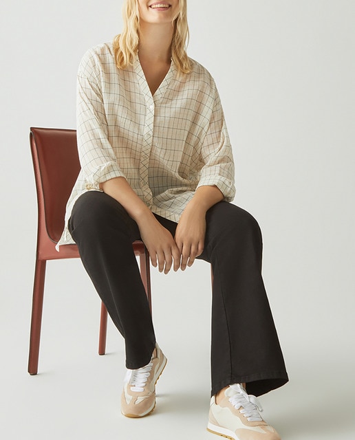 Imagen 0 de Blusa de mujer de cuadros