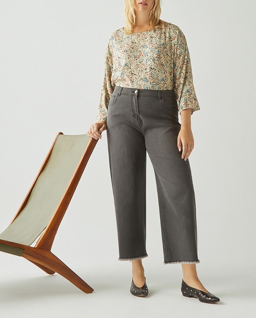 Imagen 0 de Jeans de mujer Couchel cropped con bolsillos