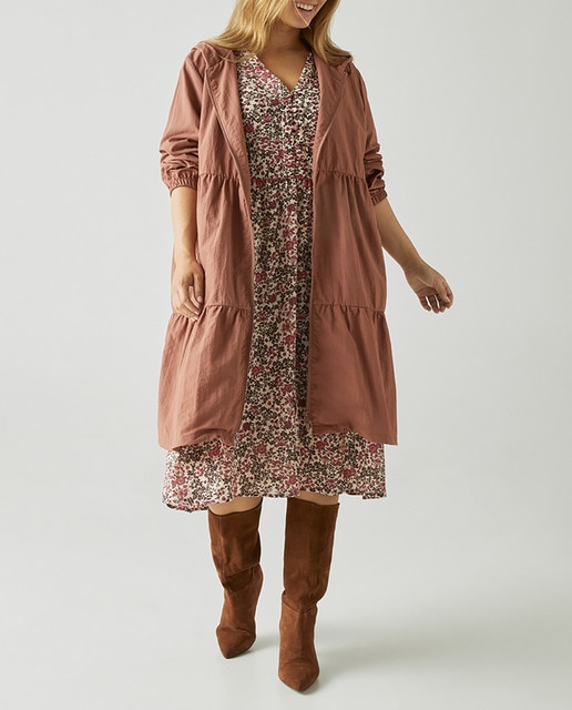 Imagen 0 de Parka de mujer con capucha y detalle