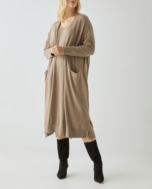 Imagen 0 de Chaqueta larga de punto de mujer