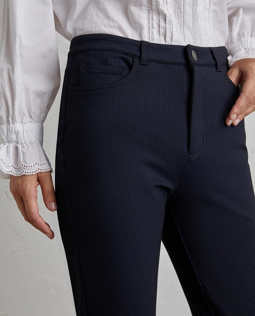 Imagen 0 de Pantalón largo de mujer punto roma