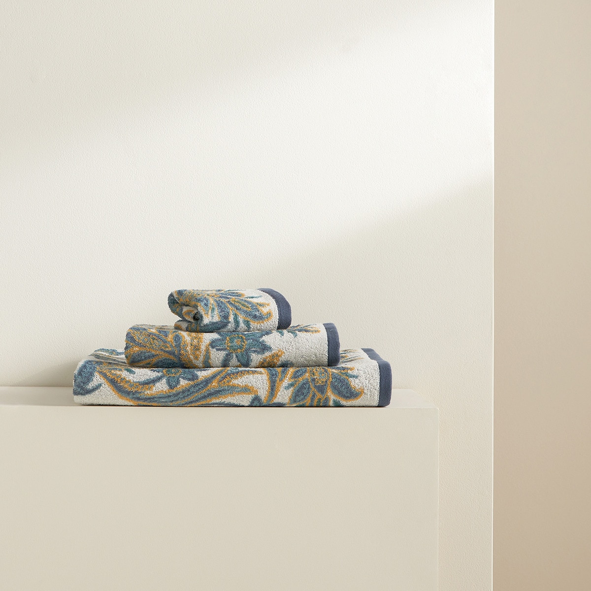 Serviette de bain 550 g/m2 Most