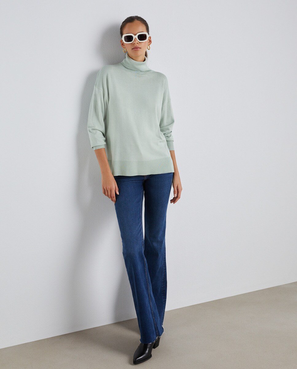 Pull col roulé décontracté