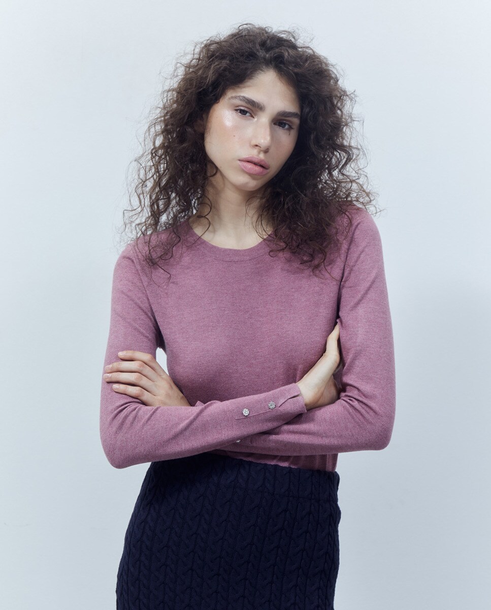 Pull applique boutons