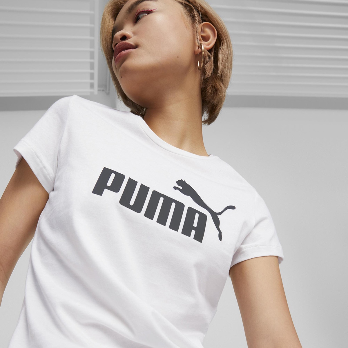 T-shirt Essential Logo Branco-4