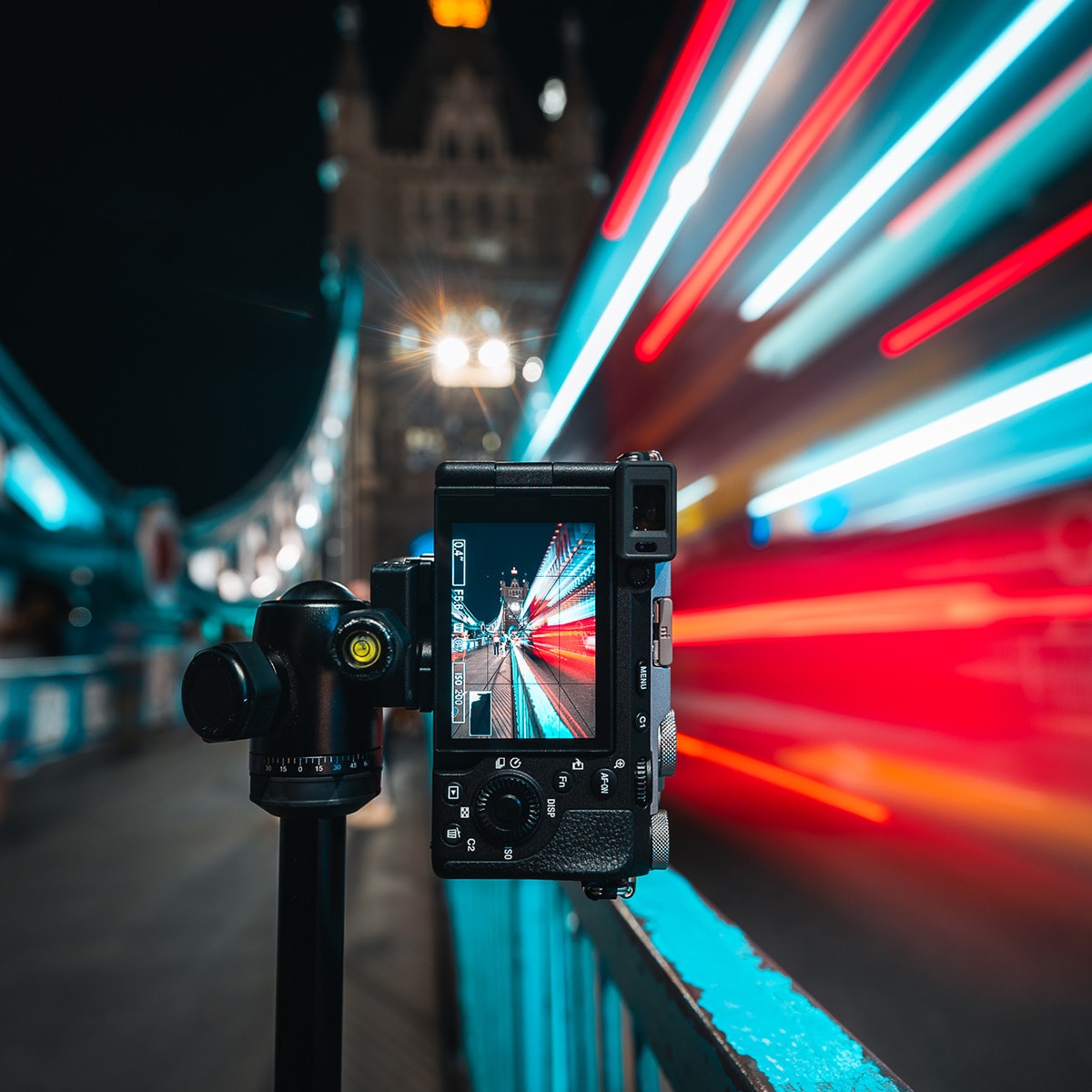 Sony Alpha 7CII cámara Evil Full Frame cuerpo, sensor CMOS Exmor R Bionz XR y enfoque automático híbrido rápido (ILCE7CM2S.CEC) Plata-8