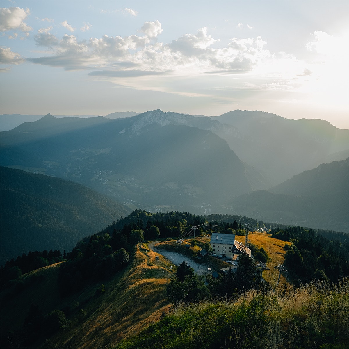 Sony Alpha 7CII cámara Evil Full Frame objetivo zoom de 28-60 mm, sensor CMOS Exmor R Bionz XR y enfoque automático híbrido rápido (ILCE7CM2LS.CEC) Plata-5