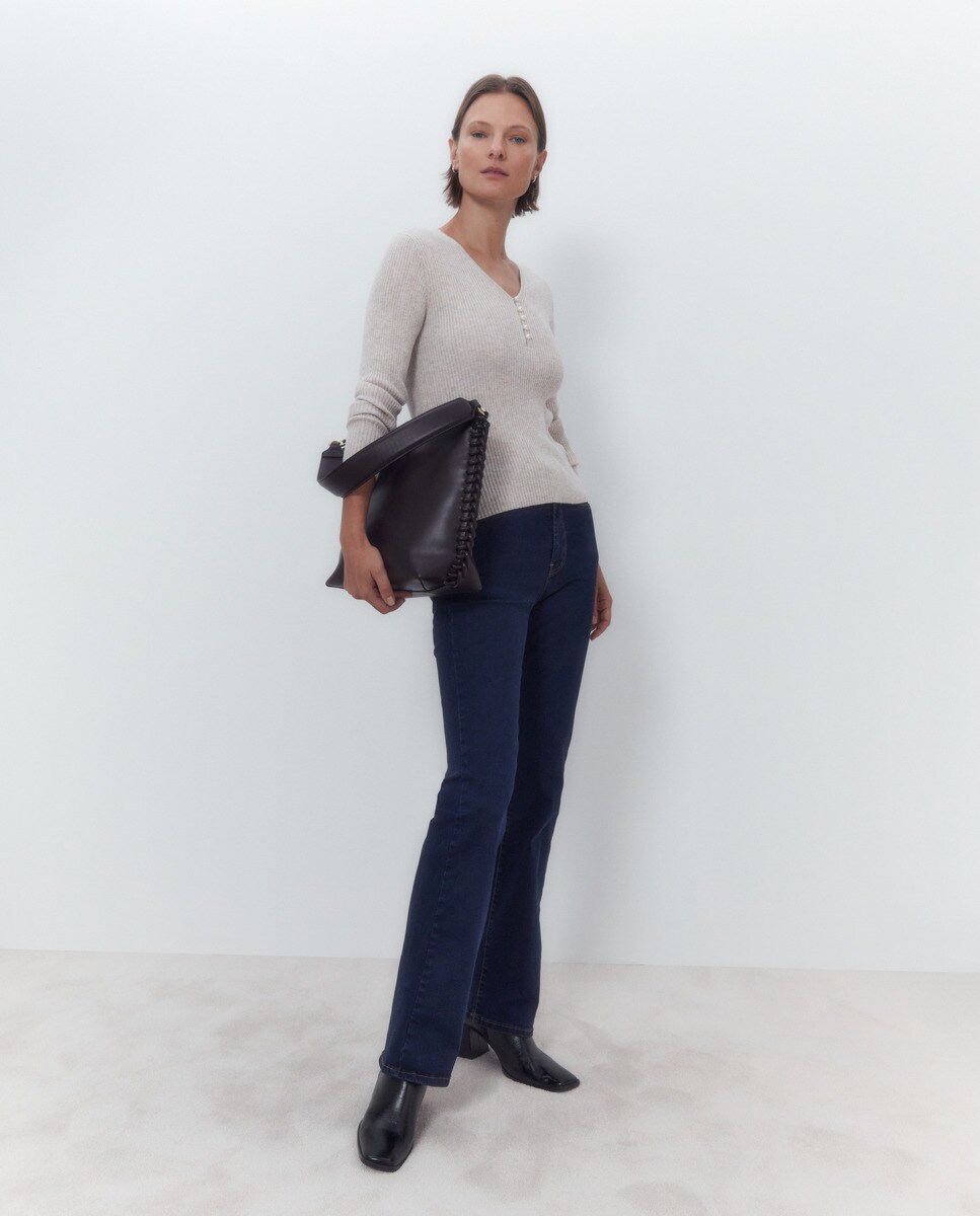 Pull en maille à col en V