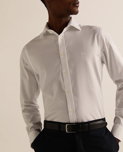 Imagen 0 de Camisa de hombre regular lisa blanca