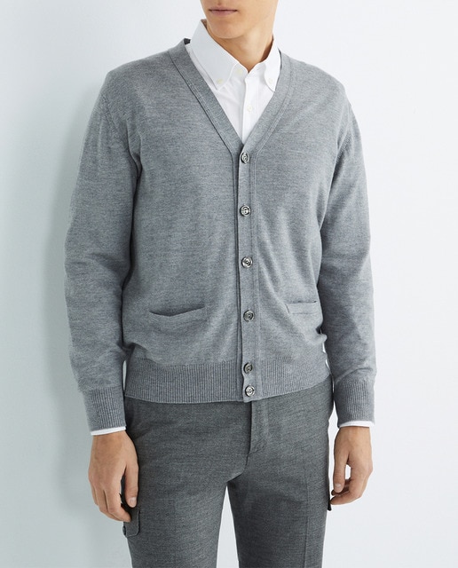 Imagen 0 de Cardigan de hombre de punto con botones.