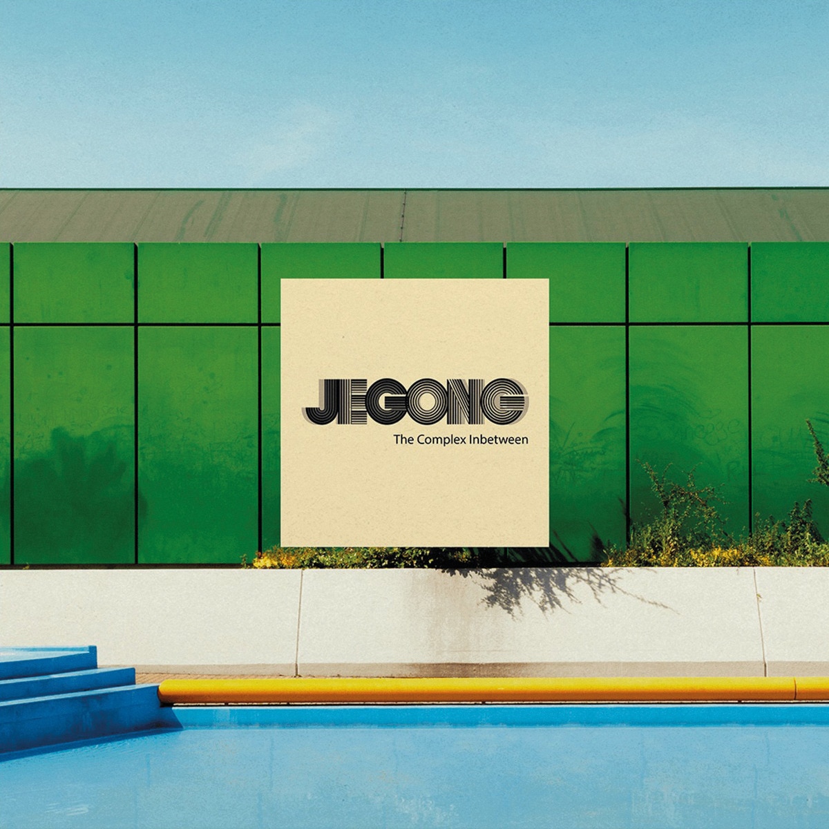 Imagem 0 de The Complex Inbetween (LP-Vinil)