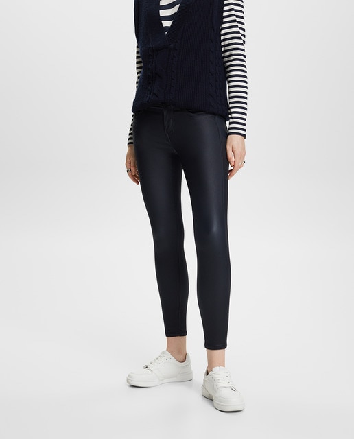 Imagen 0 de Pantalón de mujer encerado skinny