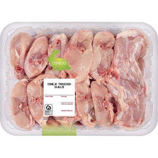 Conejo entero troceado especial ajillo peso aproximado bandeja 1,1 kg