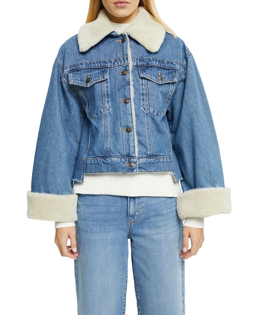 Imagen 0 de Cazadora vaquera borreguito de mujer cropped oversize