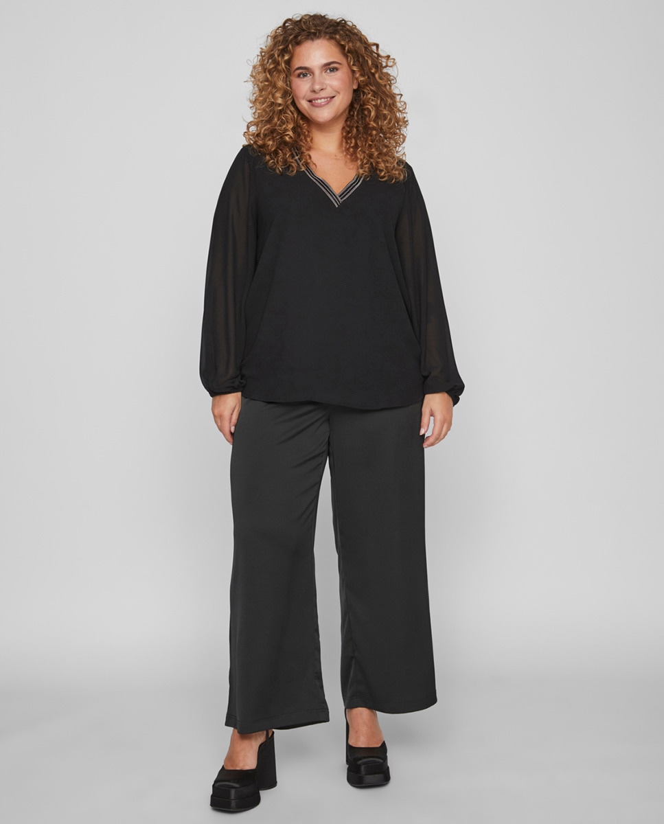 Blusa com Decote em Bico Preto-7