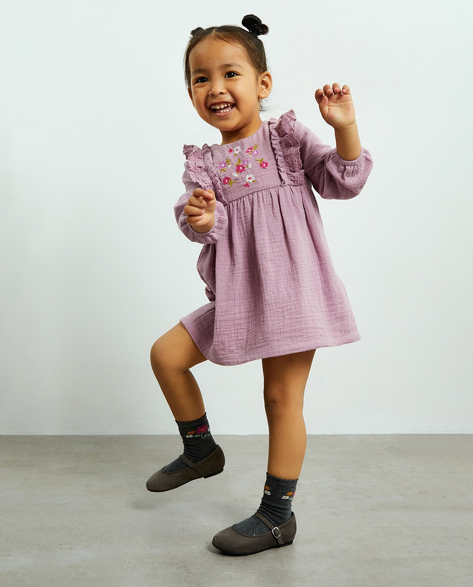 Robe légère brodée