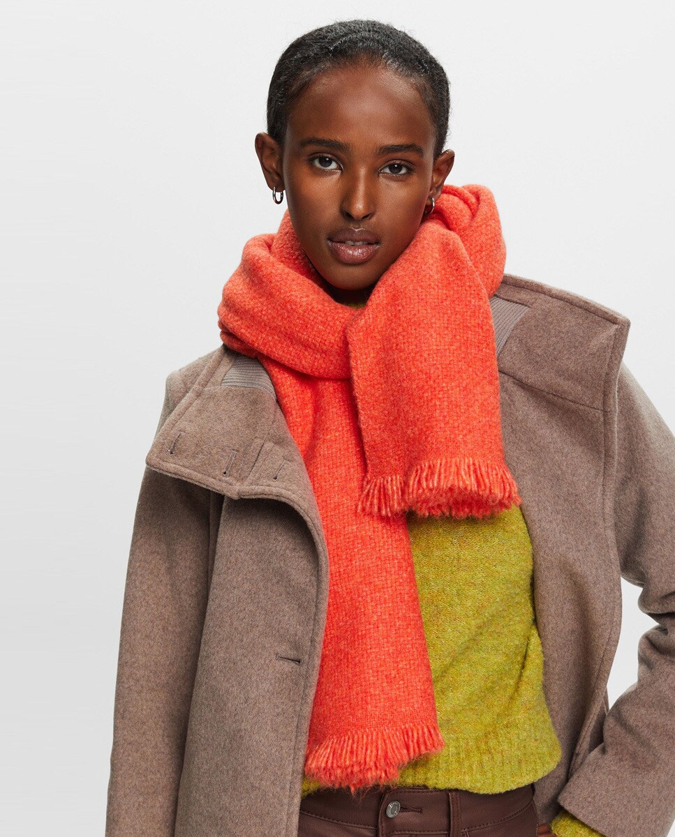 Bufanda gruesa lisa en naranja · Esprit · El Corte Inglés