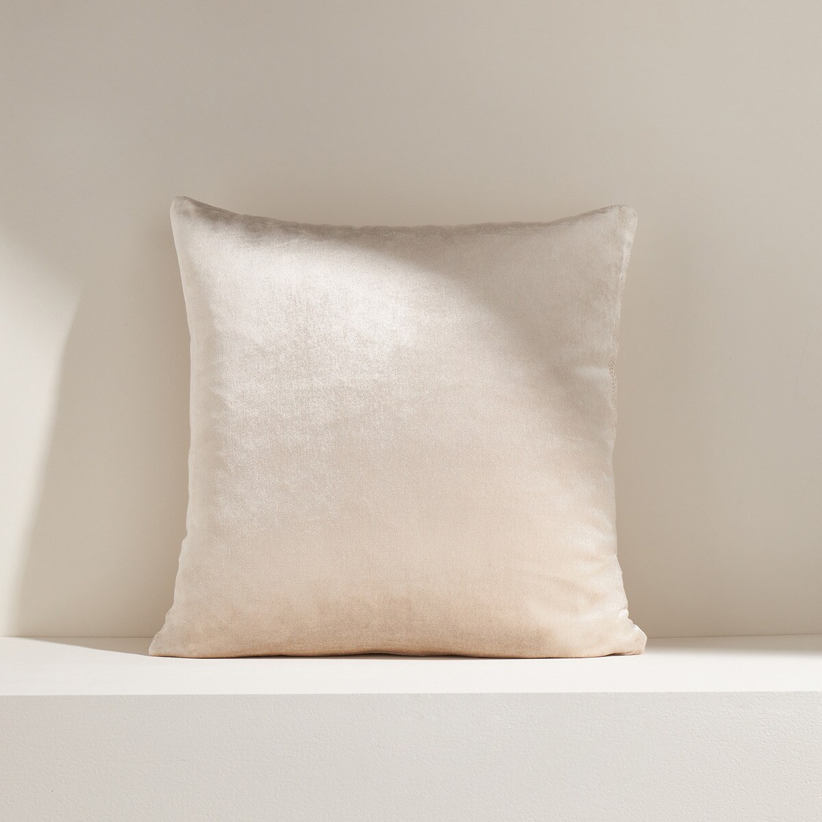 Coussin décoratif Bouc