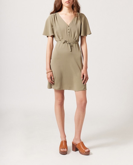 Vestido corto mujer tejido fluido — oferta en Primeriti