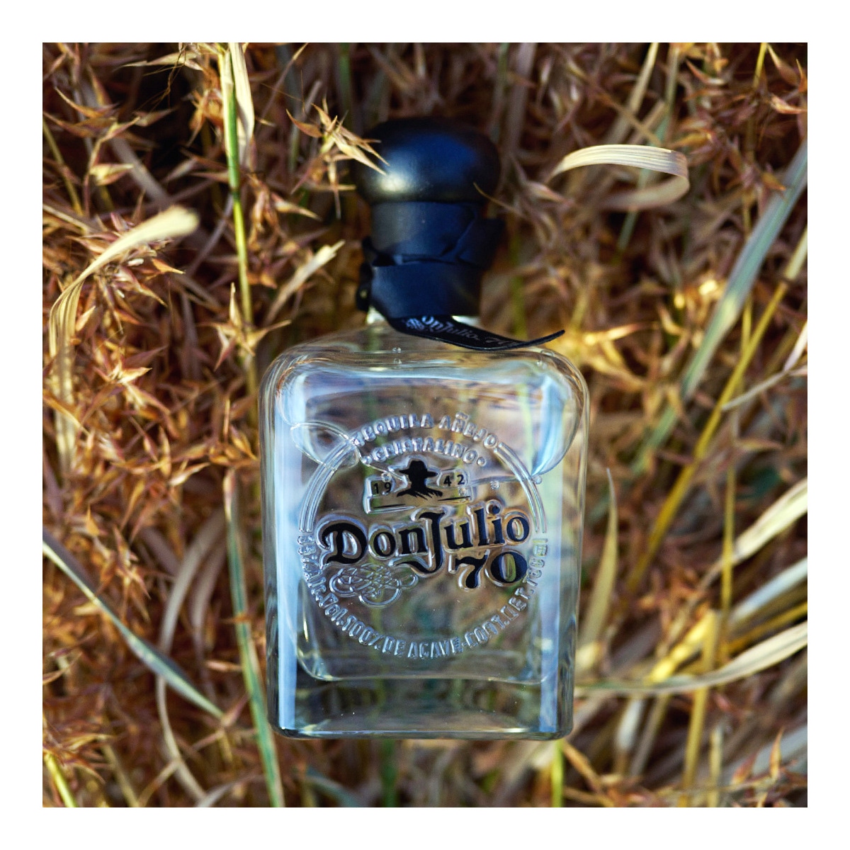 Estuche tequila Don Julio 70 Añejo 100% agave · Don Julio · El