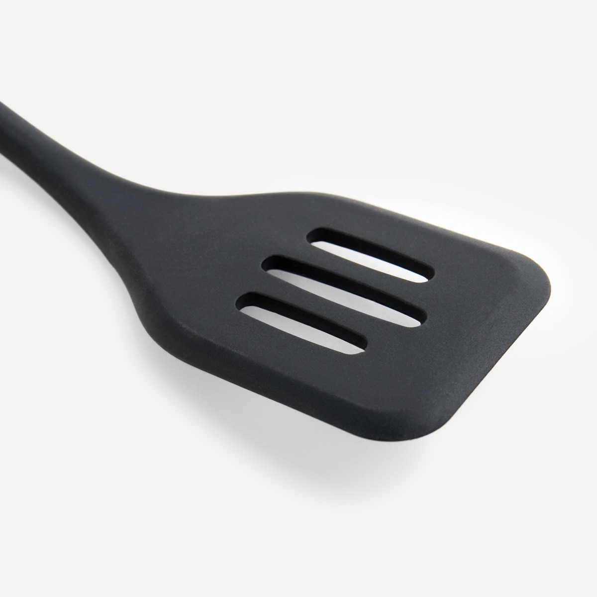 Espátula ranhurada de silicone El Corte Inglés Preto-2