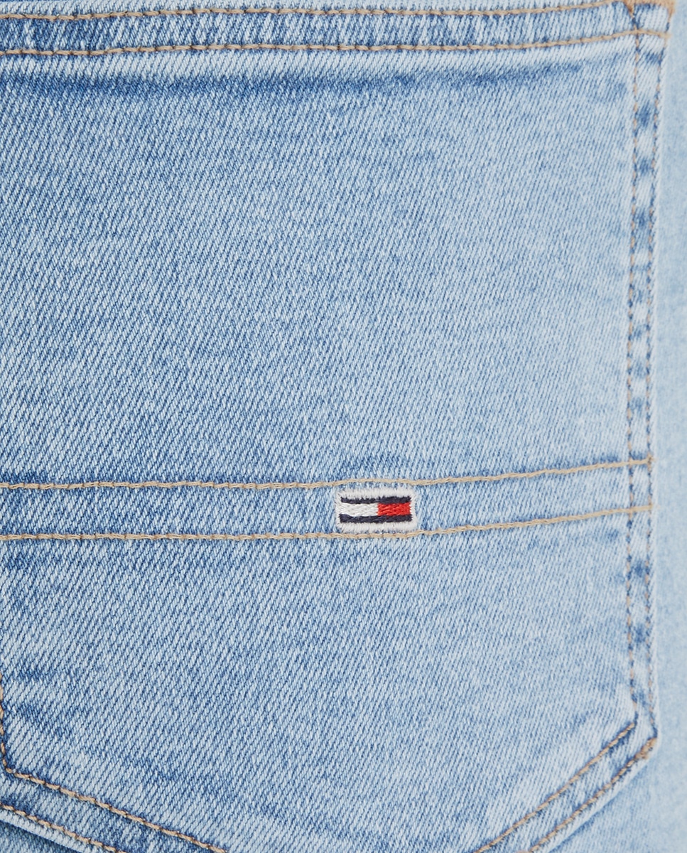 Jeans Sylvia com Cintura Subida Azul-claro-6