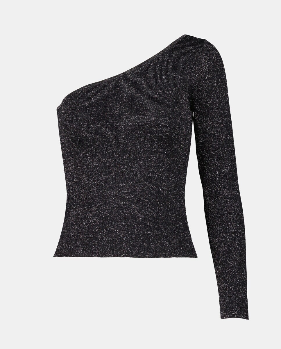 Pull à décolleté asymétrique