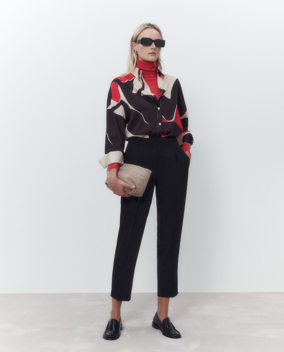 Pantalon cigarette à plis