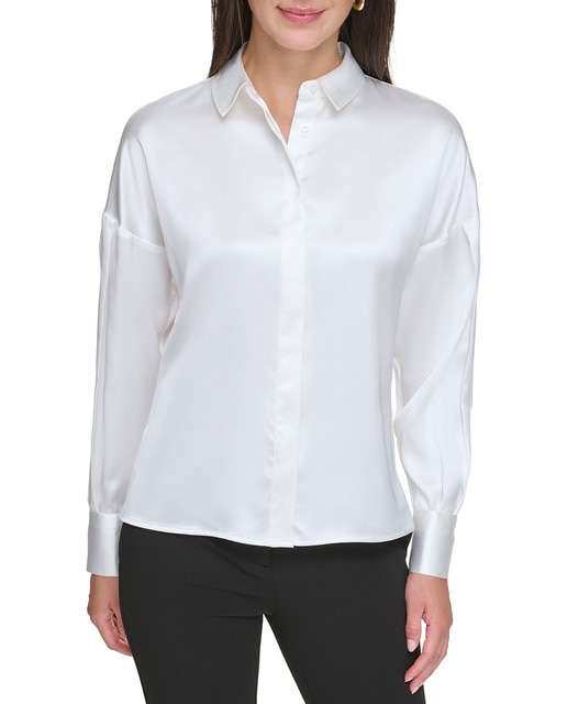 Imagen 0 de Camisa de mujer con mangas largas de color blanco