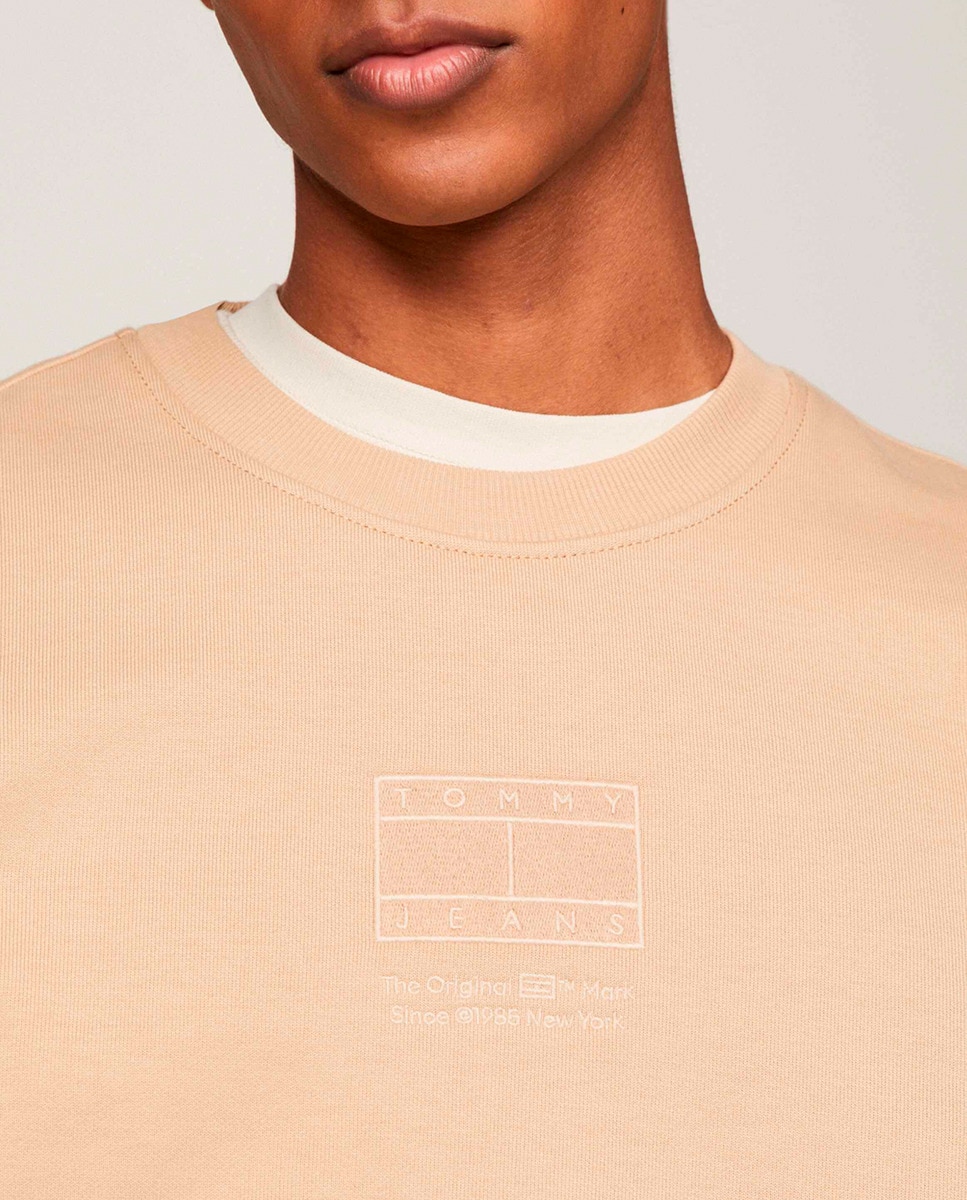 Sweatshirt Regular Fit com Decote Redondo Castanho-3