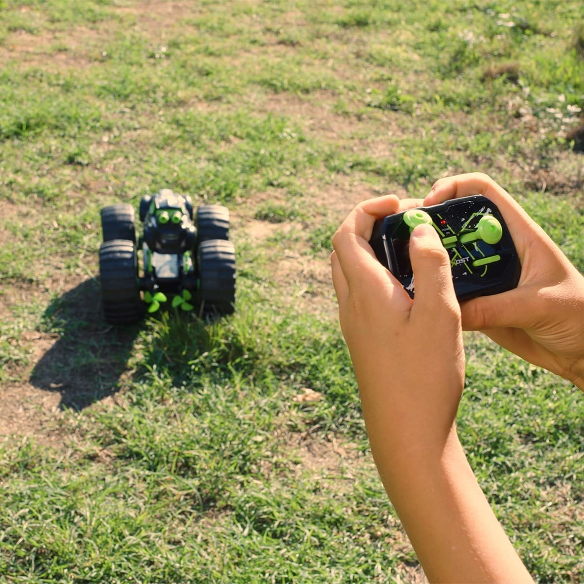 Exost - RC Rhino Wave 13