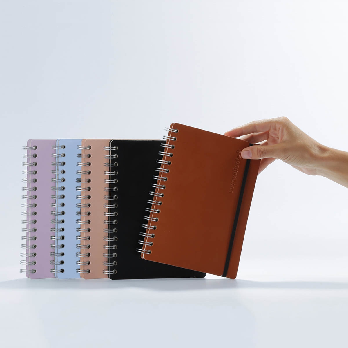 Caderno A5 pautado vacavaliente azul 6