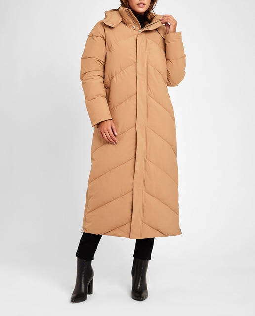 Imagen 0 de Abrigo largo de mujer de estilo puffy