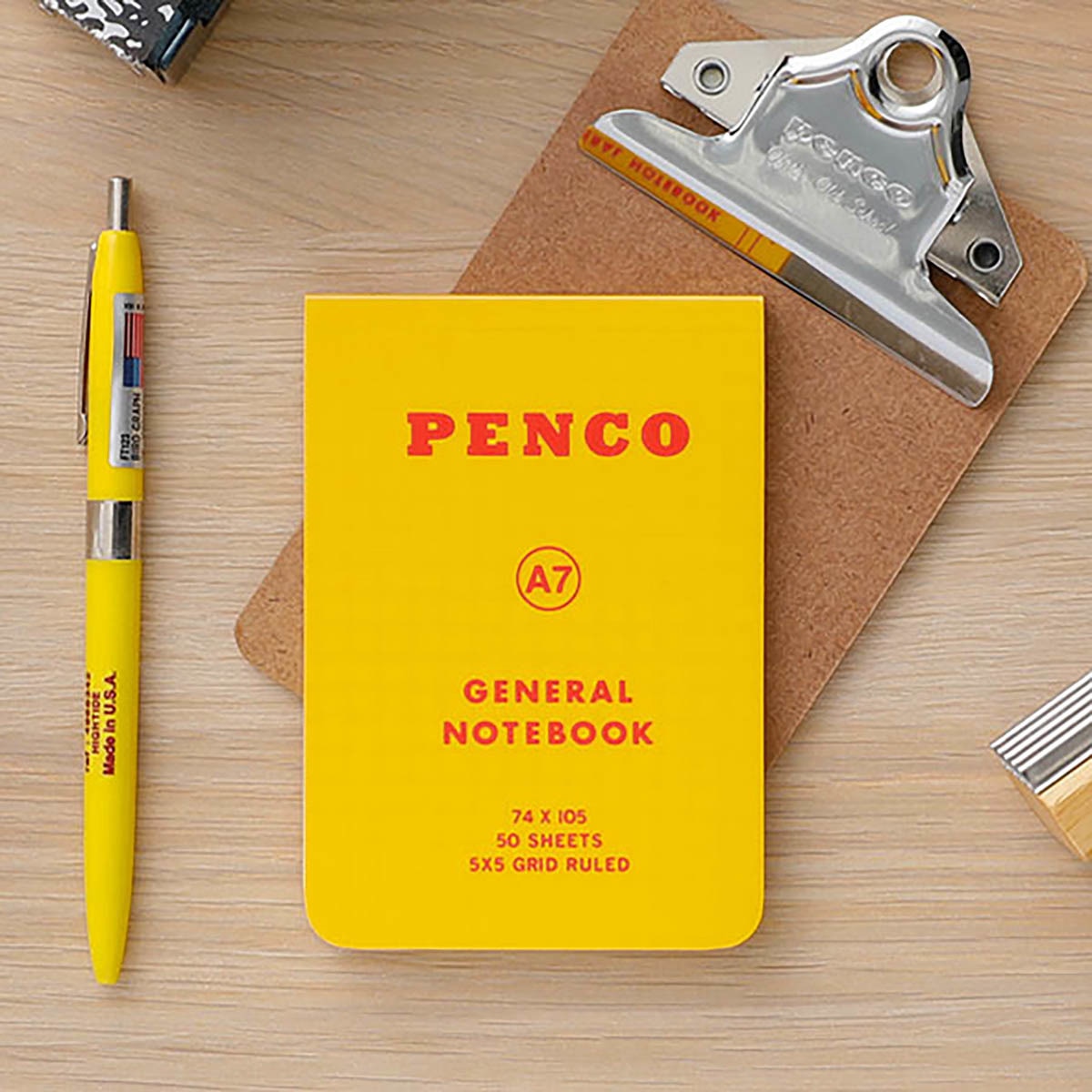 Caderno A7 com capa flexível folha quadriculada 5x5 amarelo Penco Amarelo-2
