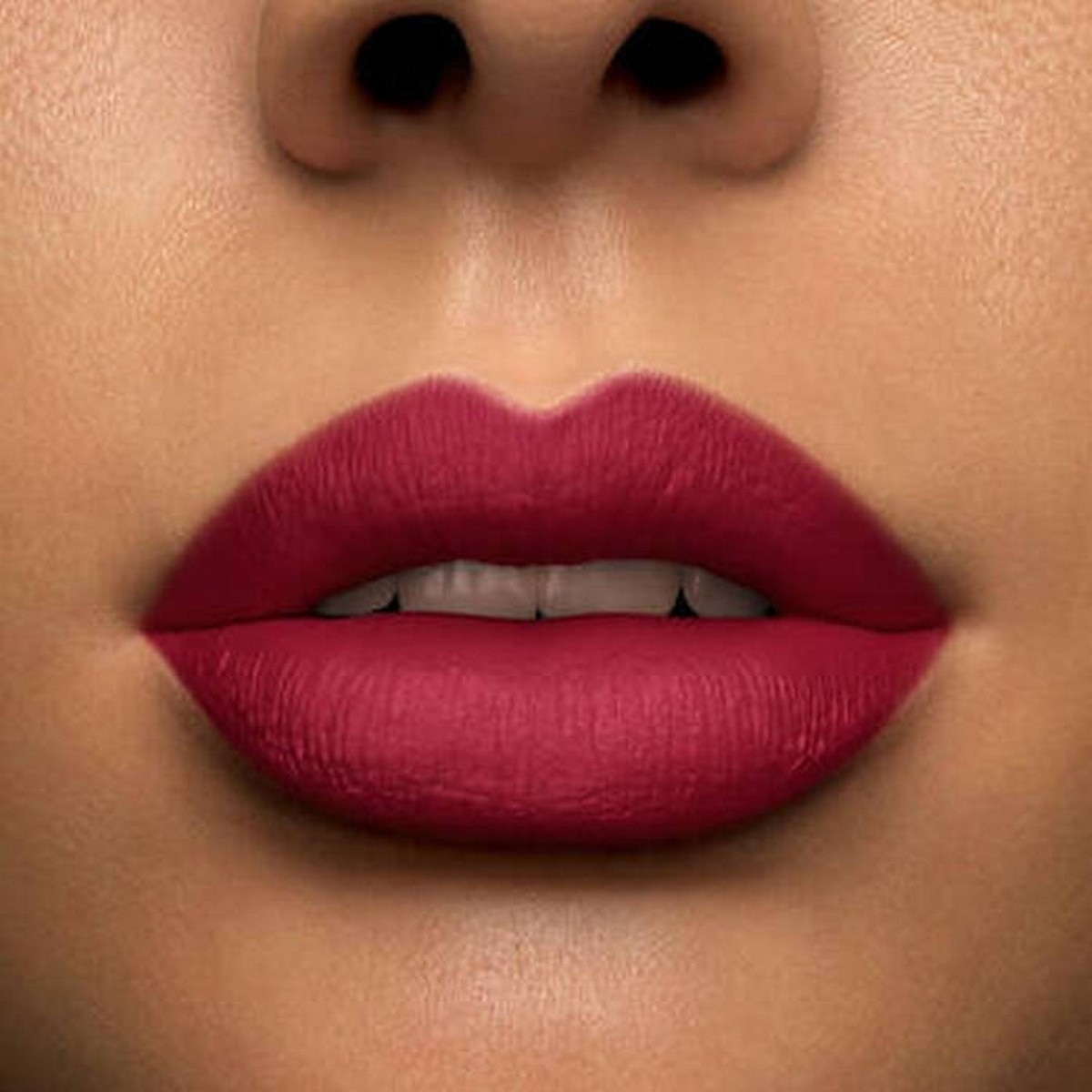 Batom L'Absolu Rouge Drama Matte - 4 g 389 - Dramatically Lancome-4