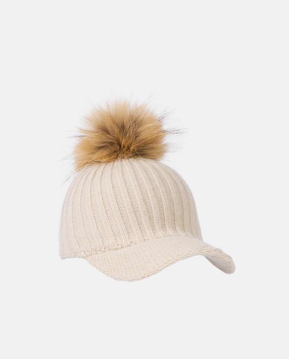 Boné de Malha com Pompom de Pelo Natural - Bege Bege-1