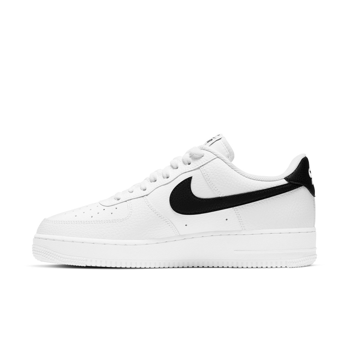 Sapatilhas casual de homem Air Force 1 '07 Nike Branco-4