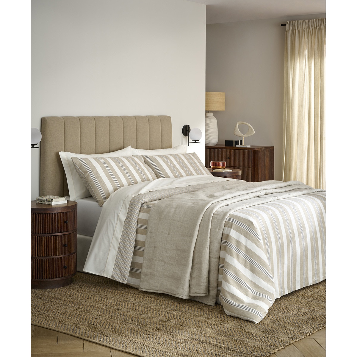 Cómoda de madera de mango de 6 cajones Curve Room - El Corte Inglés Nogal-9