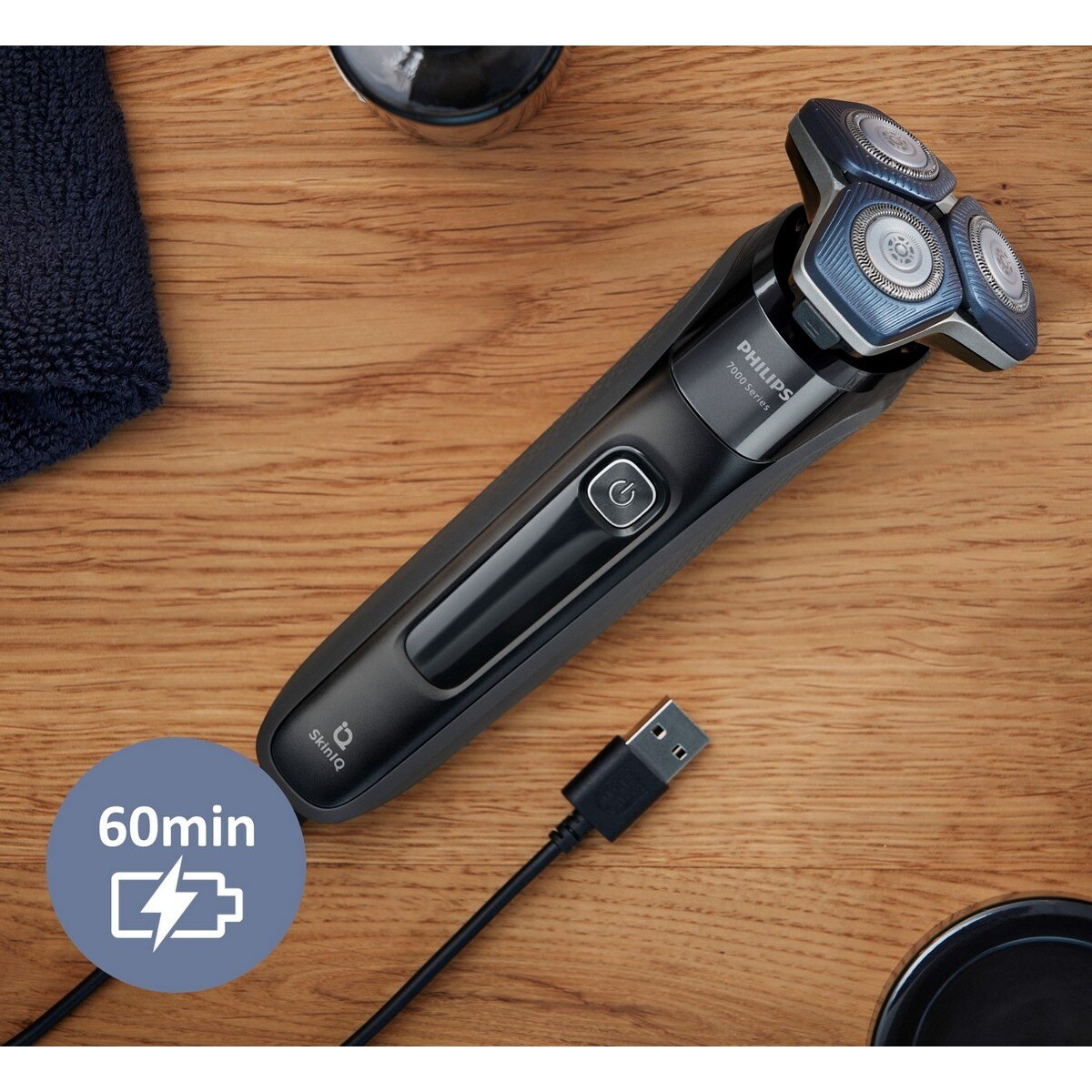 Máquina de Barbear Philips Serie 7000 S7886/35 Uso Seco e Molhado com Suporte de Garga e Bolsa e Autonomia 60 Minutos 9